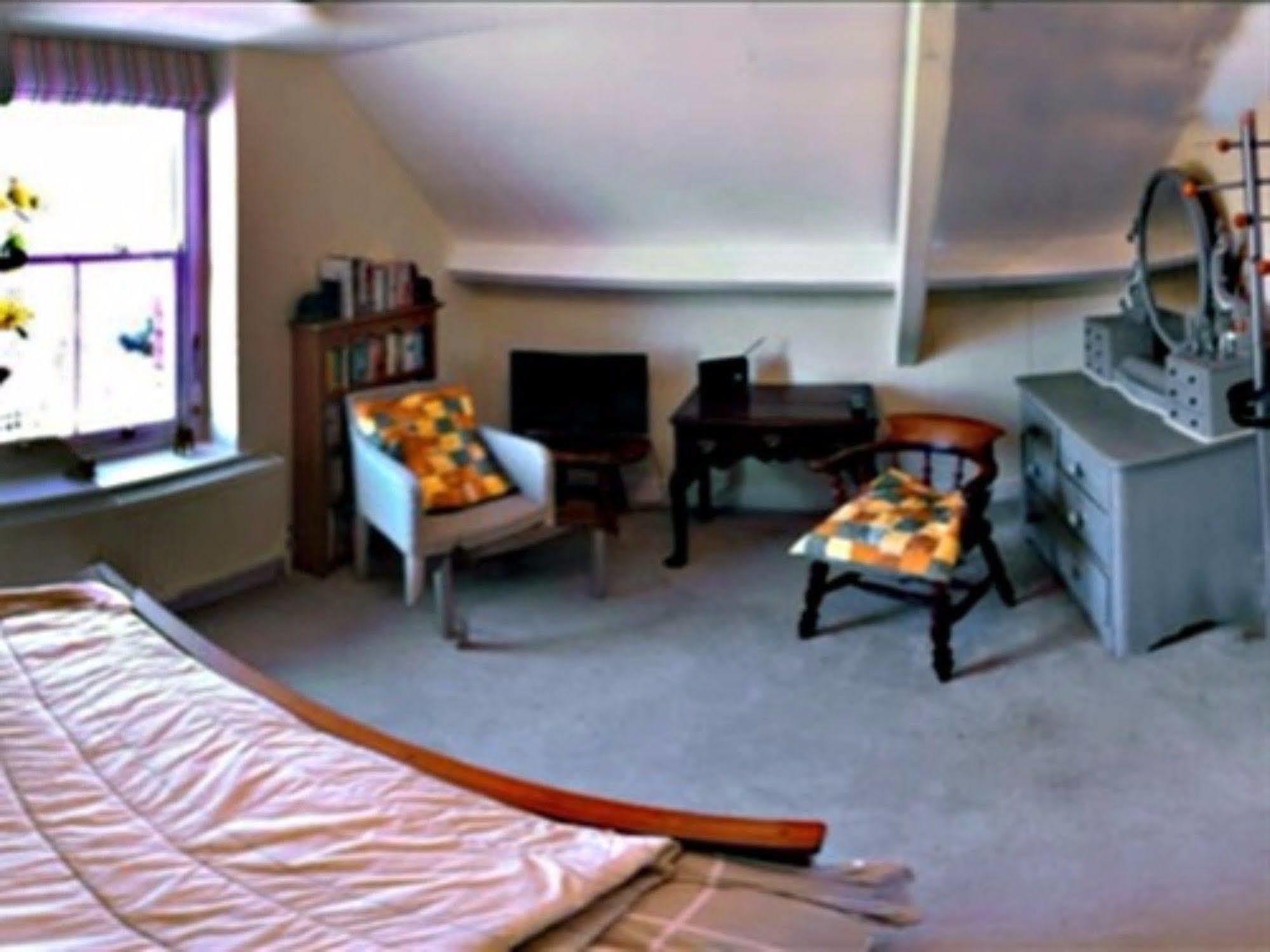 ブルートン タークス ホール Bed & Breakfast エクステリア 写真